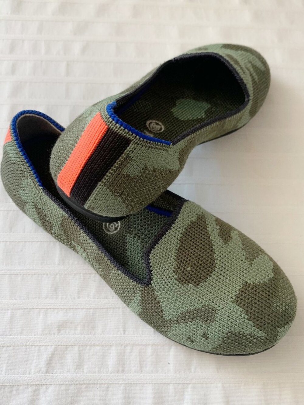 Rothy’s Camouflage Loafers • Girls 13